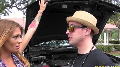 April Mae's car broke down. Fortunately Jessy Jones with his